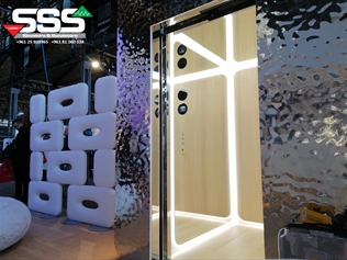 VINCENT VAN DUYSENS-COSY TIME