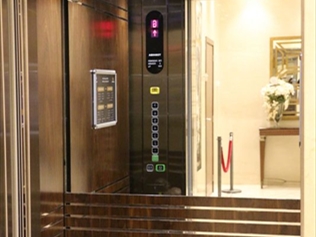Toshiba Elevators - Gems Hotel