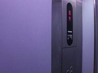 Toshiba Elevators - Gems Hotel