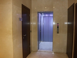 Toshiba Elevators - Gems Hotel