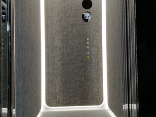 VINCENT VAN DUYSENS-CREATIVE LIFE