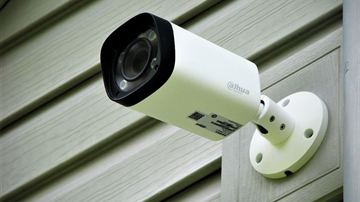 5 Great Reasons to Install Security Cameras at Your Business